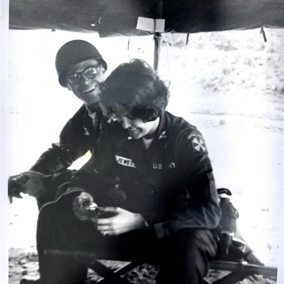 Meet your Posher, Isabel - Picture 13 of 15